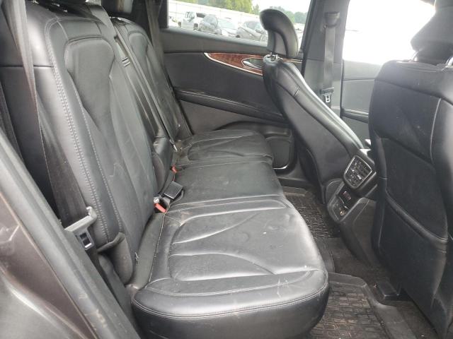 2LMPJ8LP9JBL25359 - 2018 LINCOLN MKX RESERVE Graphite photo 11