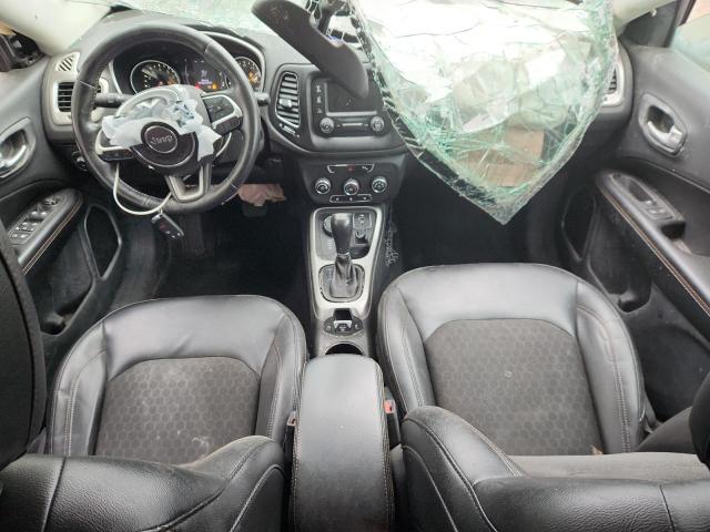 3C4NJDBB0JT284792 - 2018 JEEP COMPASS LATITUDE Szary zdjęcie 8