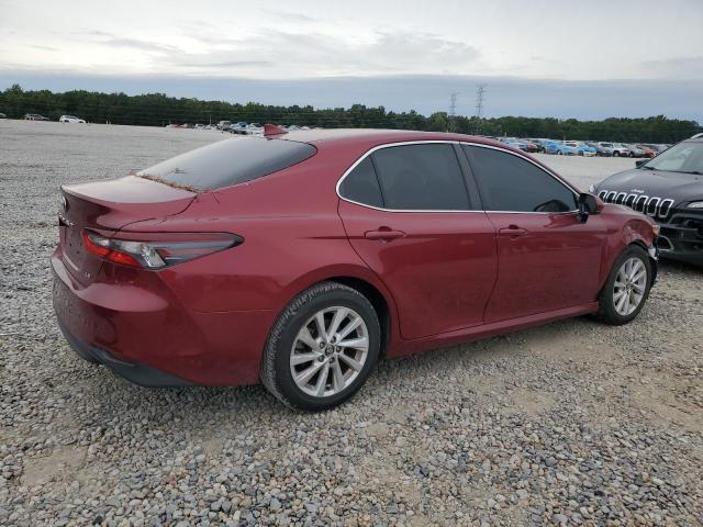 4T1C11AK8NU629551 - 2022 TOYOTA CAMRY LE 红色 照片 3