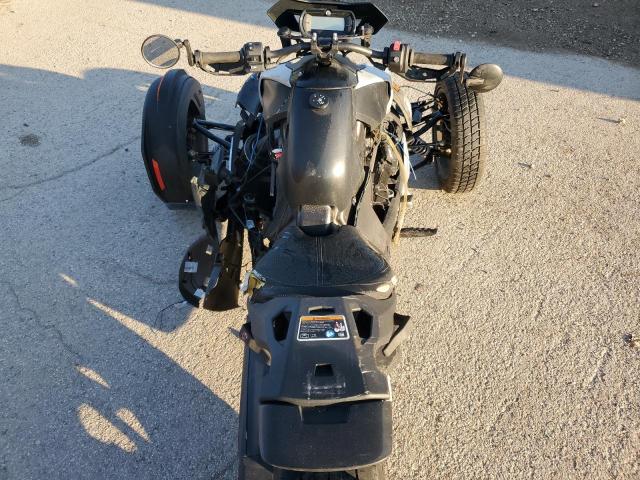 3JB2GEG49KJ003414 - 2019 CAN-AM RYKER RALLY EDITION SILVER photo 6