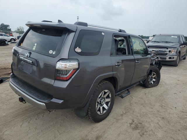 JTEBU5JR3J5609431 - 2018 TOYOTA 4RUNNER SR5/SR5 PREMIUM CHARCOAL photo 3