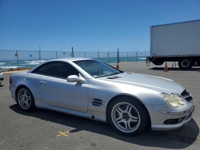 WDBSK75F83F044028 - 2003 MERCEDES-BENZ SL 500R Argent photo 4