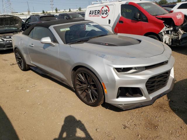 1G1FK3D6XJ0132018 - 2018 CHEVROLET CAMARO ZL1 SILVER photo 4