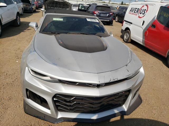 1G1FK3D6XJ0132018 - 2018 CHEVROLET CAMARO ZL1 SILVER photo 5