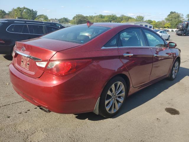 5NPEC4AC3BH163695 - 2011 HYUNDAI SONATA SE RED photo 3