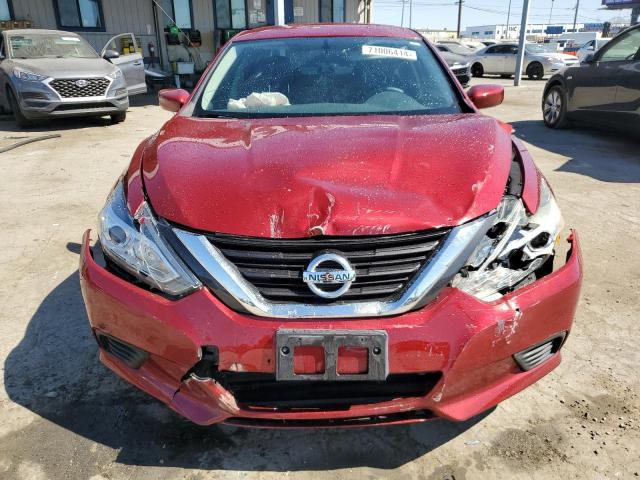 1N4AL3AP6HC496916 - 2017 NISSAN ALTIMA 2.5 RED photo 5