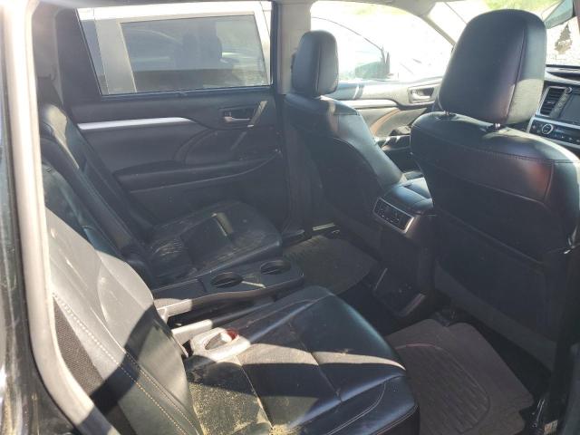 5TDJZRFH6JS888005 - 2018 TOYOTA HIGHLANDER SE შავი ფოტო 11