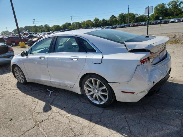 3LN6L2LU9FR600855 - 2015 LINCOLN MKZ HYBRID WHITE photo 2