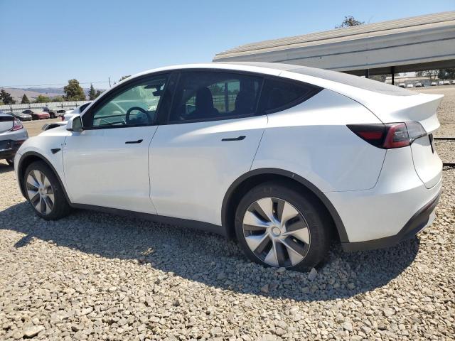 7SAYGDEE2PF739329 - 2023 TESLA MODEL Y თეთრი ფოტო 2