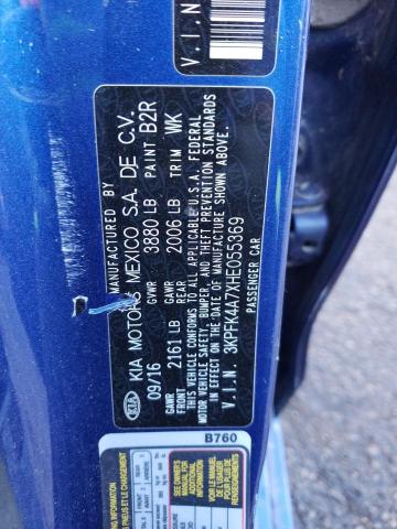 3KPFK4A7XHE055369 - 2017 KIA FORTE LX BLUE photo 13