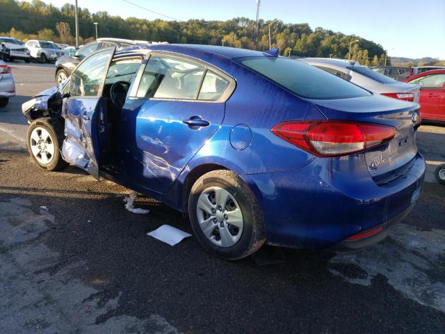 3KPFK4A7XHE055369 - 2017 KIA FORTE LX BLUE photo 2