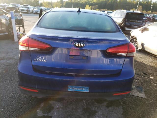 3KPFK4A7XHE055369 - 2017 KIA FORTE LX BLUE photo 6