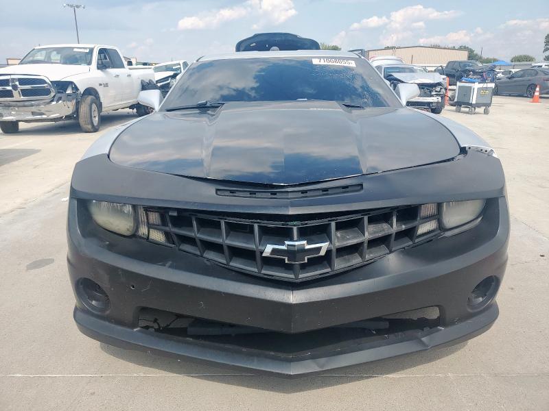 2G1FA1E36C9166350 - 2012 CHEVROLET CAMARO LS SILVER photo 5