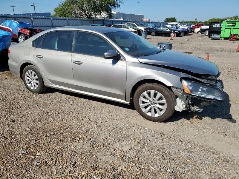 1VWAH7A3XDC027058 - 2013 VOLKSWAGEN PASSAT S SILVER photo 4