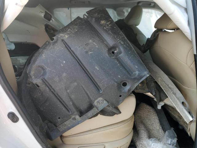 5TDGZRBH6LS505215 - 2020 TOYOTA HIGHLANDER XLE WHITE photo 11