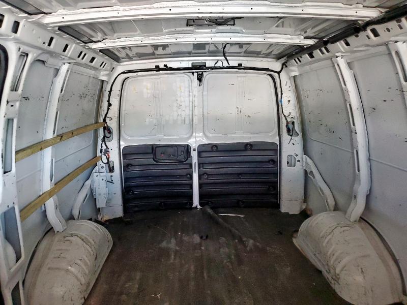 1GCWGAFP2P1223290 - 2023 CHEVROLET EXPRESS G2 白色 照片 10