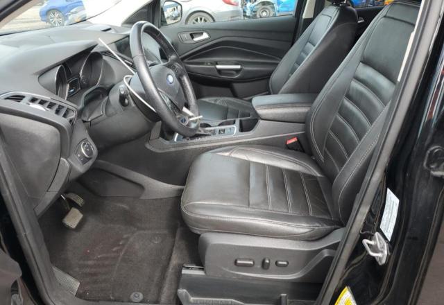 1FMCU0HD7JUA20549 - 2018 FORD ESCAPE SEL Schwarz Foto 7