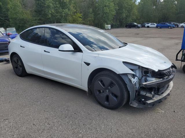 5YJ3E1EA7MF976614 - 2021 TESLA MODEL 3 WHITE photo 4
