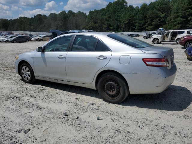 4T1BF3EK5AU510854 - 2010 TOYOTA CAMRY BASE Plata foto 2