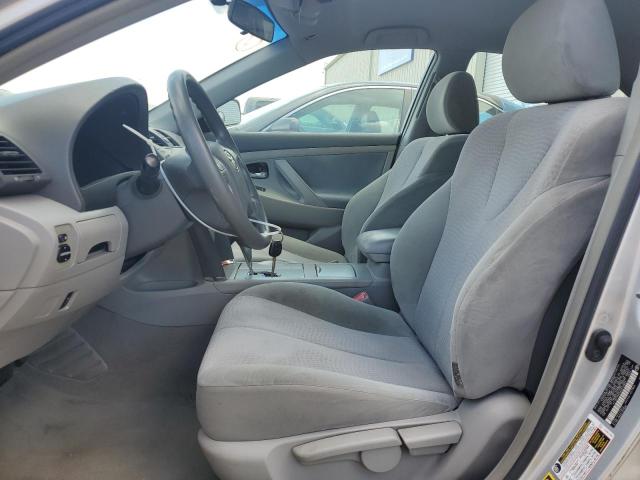 4T1BF3EK5AU510854 - 2010 TOYOTA CAMRY BASE Plata foto 7
