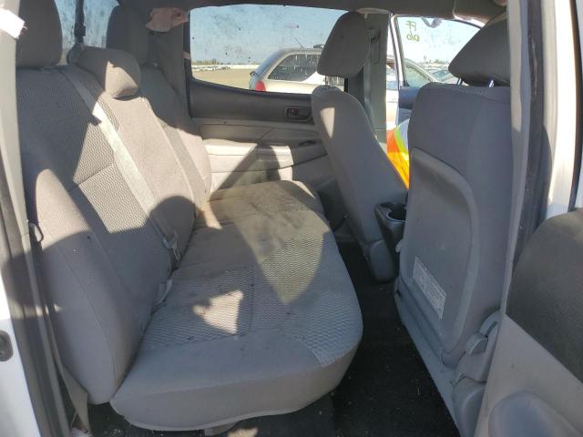 5TFJU4GN1DX039825 - 2013 TOYOTA TACOMA DOUBLE CAB PRERUNNER WHITE photo 10