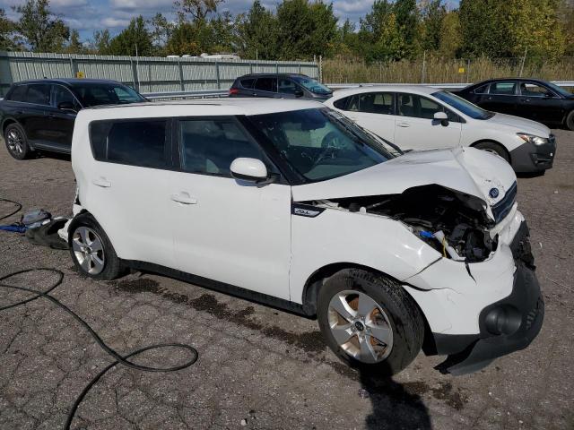 KNDJN2A22K7691446 - 2019 KIA SOUL WHITE photo 4