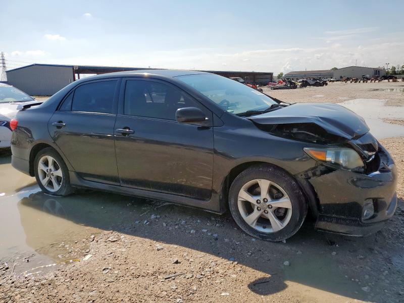 5YFBU4EE0DP172162 - 2013 TOYOTA COROLLA BASE Черный фото 4