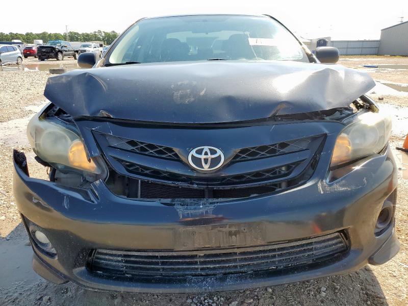 5YFBU4EE0DP172162 - 2013 TOYOTA COROLLA BASE Черный фото 5