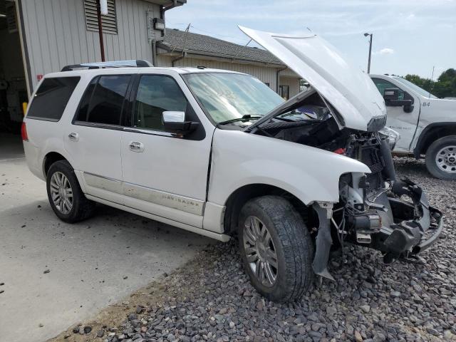 5LMFU28599EJ02058 - 2009 LINCOLN NAVIGATOR 白色 照片 4