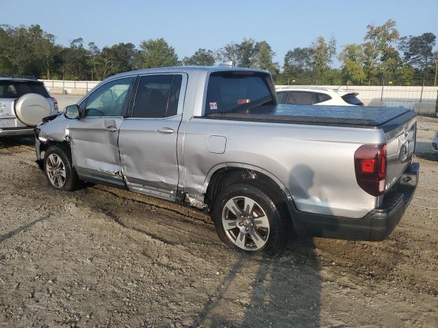 5FPYK3F67HB026223 - 2017 HONDA RIDGELINE RTL SILVER photo 2