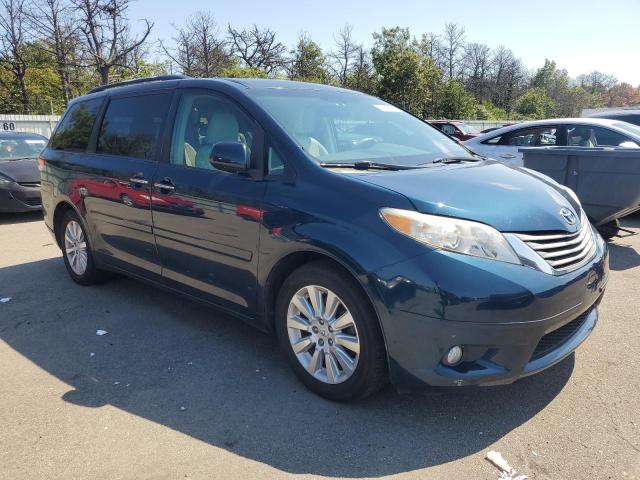 5TDDK3DC4BS006885 - 2011 TOYOTA SIENNA XLE 青色 照片 4