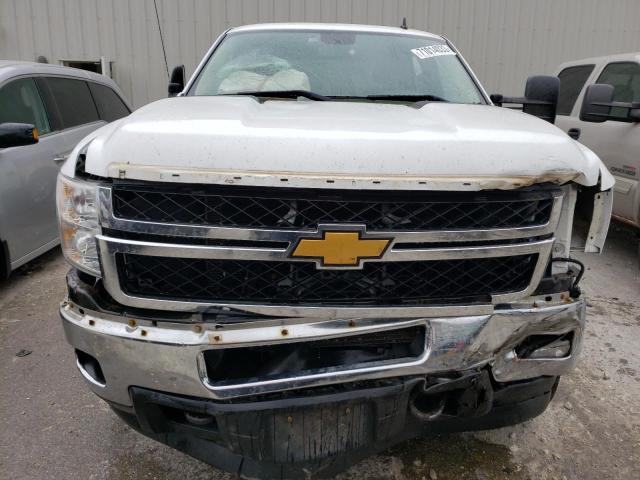 1GC1KXCG2DF197708 - 2013 CHEVROLET SILVERADO K2500 HEAVY DUTY LT WHITE photo 5