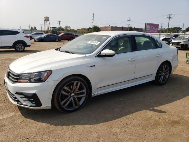 1VWDT7A33HC079620 - 2017 VOLKSWAGEN PASSAT R-LINE თეთრი ფოტო 1