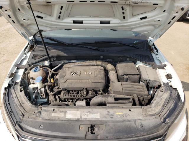1VWDT7A33HC079620 - 2017 VOLKSWAGEN PASSAT R-LINE თეთრი ფოტო 11