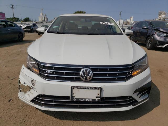 1VWDT7A33HC079620 - 2017 VOLKSWAGEN PASSAT R-LINE თეთრი ფოტო 5