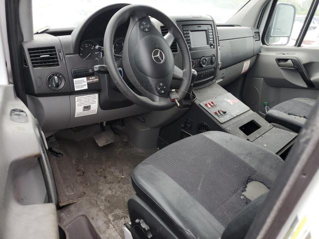WD3PE7CD5HP511417 - 2017 MERCEDES-BENZ SPRINTER 2500 WHITE photo 8