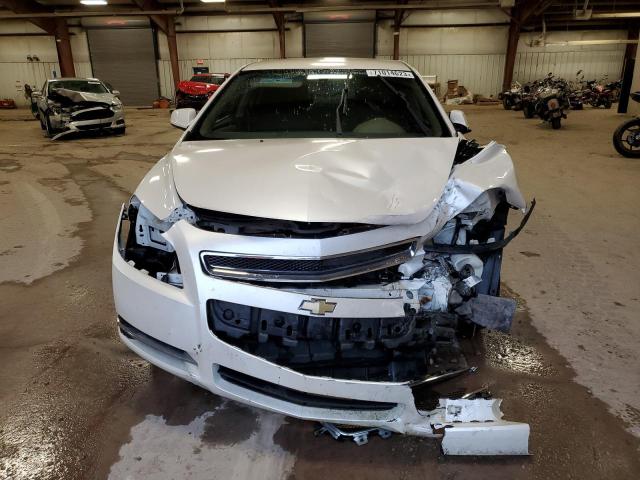 1G1ZC5E03CF272279 - 2012 CHEVROLET MALIBU 1LT WHITE photo 5