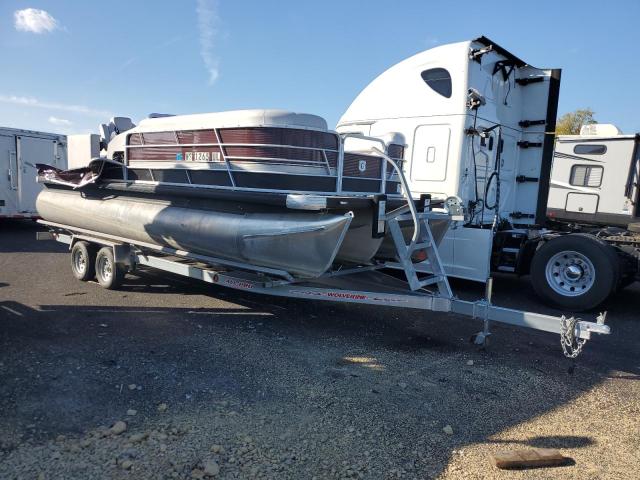 GDY50280A919 - 2019 SWEE PONTOON MAROON photo 1