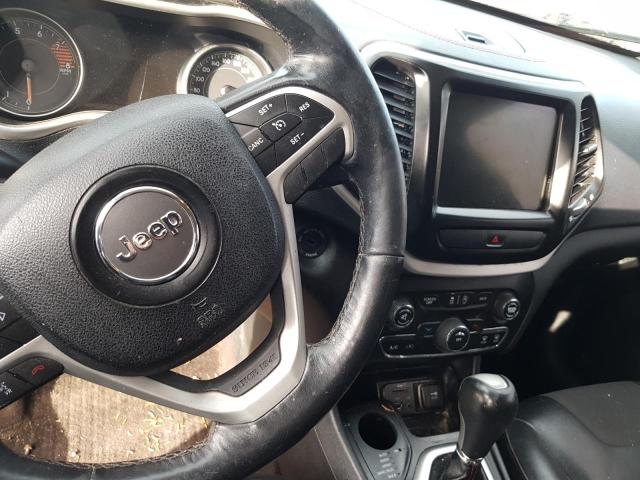 1C4PJMBS5GW196509 - 2016 JEEP CHEROKEE TRAILHAWK BLACK photo 8