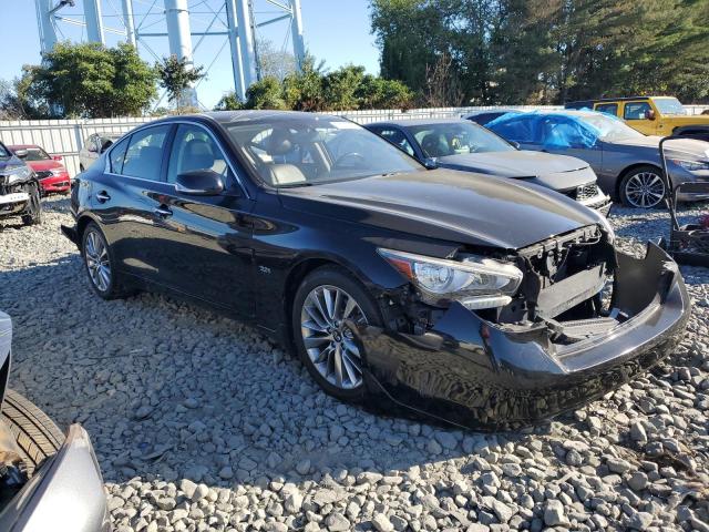JN1EV7AR7JM437813 - 2018 INFINITI Q50 LUXE BLACK photo 4