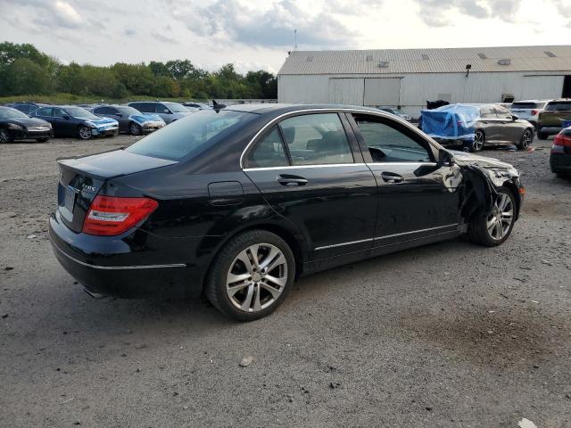 WDDGF8AB6EA940161 - 2014 MERCEDES-BENZ C 300 4MATIC BLACK photo 3