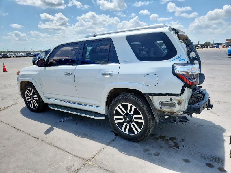 JTEZU5JR1F5105062 - 2015 TOYOTA 4RUNNER SR5 WHITE photo 2