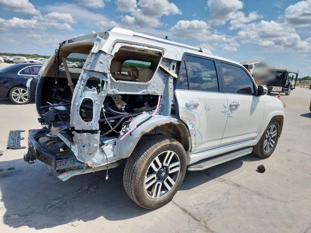 JTEZU5JR1F5105062 - 2015 TOYOTA 4RUNNER SR5 WHITE photo 3