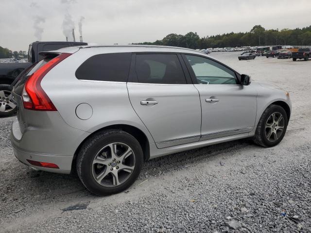 YV4902RD1F2625414 - 2015 VOLVO XC60 T6 PLATINUM SILVER photo 3