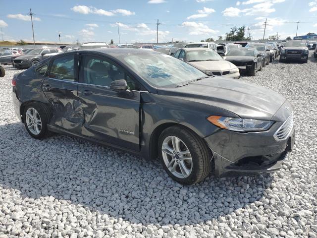 3FA6P0UU8JR145166 - 2018 FORD FUSION S HYBRID GRAY photo 4