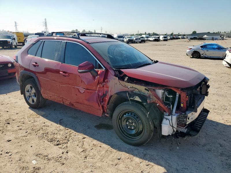 2T3W1RFV1RW360207 - 2024 TOYOTA RAV4 XLE RED photo 4