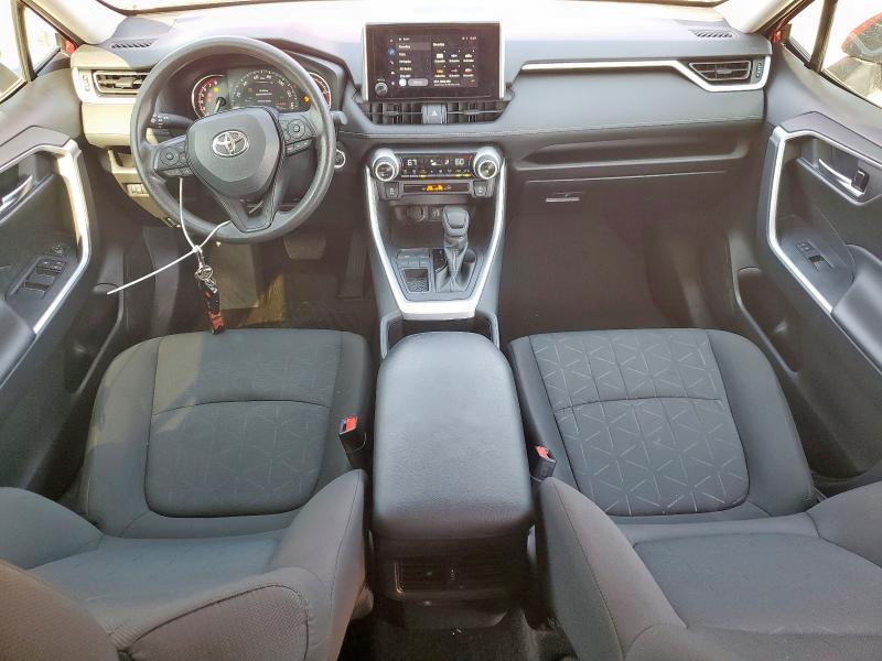 2T3W1RFV1RW360207 - 2024 TOYOTA RAV4 XLE RED photo 8