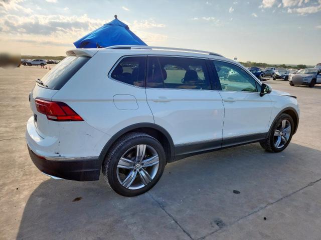 3VV3B7AX9LM039474 - 2020 VOLKSWAGEN TIGUAN SE WHITE photo 3