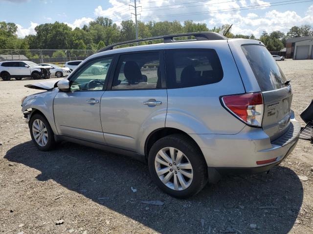 JF2SHBEC9CH459714 - 2012 SUBARU FORESTER LIMITED Silber Foto 2