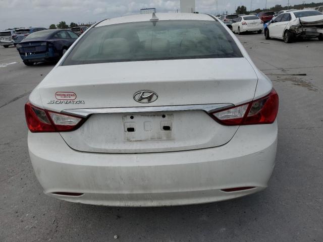 5NPEB4AC6BH295207 - 2011 HYUNDAI SONATA GLS WHITE photo 6